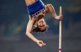 ep la saltadora de pertiga griega katerina stefanidi campeona olimpica en rio 2016