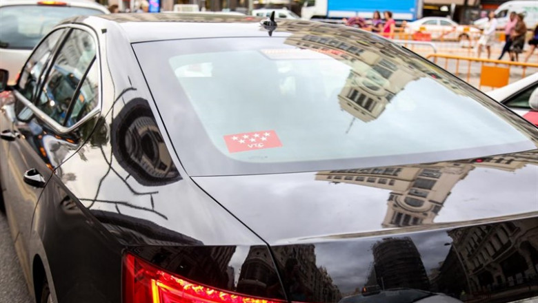 Los taxistas critican que la mitad de las VTC que operan en la Comunidad han sid | RICARDO RUBIO/EUROPA PRESS - Archivo ep los taxistas criticanla mitadlas vtcoperanla comunidadsid