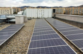 ep placas solares fotovoltaicas en un tejado