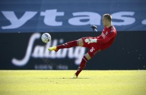 ep portero aleksandar jovanovic fichala sd huesca