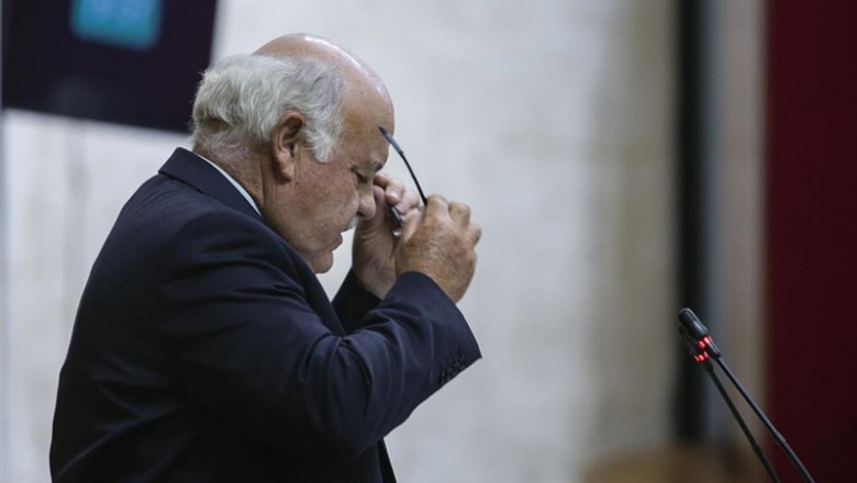 ep primera jornada de sesion plenaria en el parlamento andaluz el consejero de salud y familias