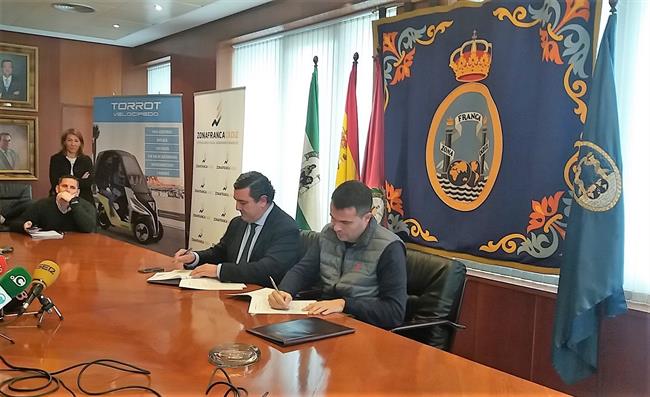 Zona Franca y Torrot firman acuerdo para instalarse en Cádiz | EUROPA PRESS ep zona francatorrot firman acuerdoinstalarsecadiz