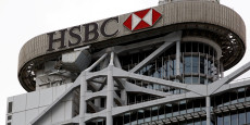 le siege de hsbc dans le quartier financier de hong kong 20231030072159 