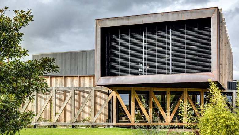 1634808698 18 20191021 2293 enf8 1 min 