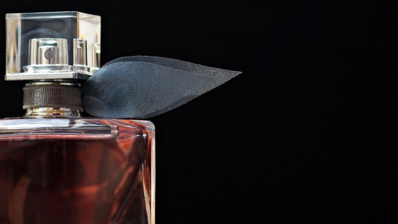 1642691523 perfume