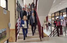 ep ana pastor en los pasillos de la facultad de derecho de la universidad de salamanca usal