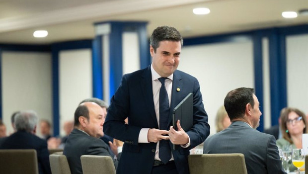 ep archivo   el consejero de industria transicion energetica y sostenibilidad mikel jauregi en una