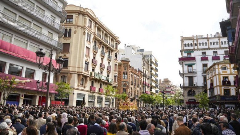 Archivo - Imágenes realizadas en la mañana del Domingo de Resurrección , a 20 de abril de 2025 en Sevilla (Andalucía, España). En la festividad de la Pascua de la Resurrección, y contra la meteorología, La hermandad de la Resurrección ha salido a las call | Joaquin Corchero - Europa Press - Archivo ep archivo imagenes realizadas en la manana del domingo de resurreccion a 20 de abril de 2025 en
