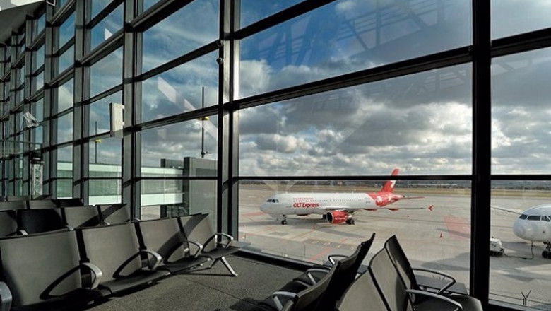 ep archivo   un aeropuerto de polonia construido por ferrovial