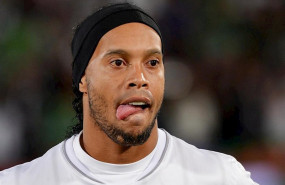 ep el jugador brasileno ronaldinho