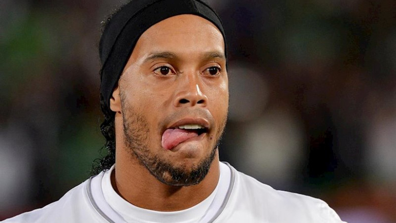 ep el jugador brasileno ronaldinho ep el jugador brasileno ronaldinho