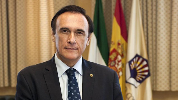 ep el presidente de la conferencia de rectores de universidades espanolas crue juan carlos gomez