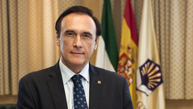 ep el presidente de la conferencia de rectores de universidades espanolas crue juan carlos gomez