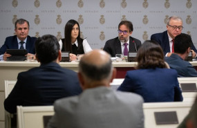 ep el residente de renfe alvaro fernandez heredia tercero por la izquierda comparece ante la