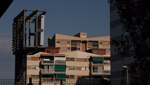 ep fachada de un edificio de viviendas a 17 de mayo de 2023 en barcelona cataluna espana
