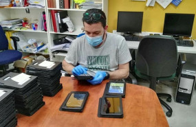 ep fundacion once distribuye 200 tabletas entre victimas de violencia de genero con discapacidad y