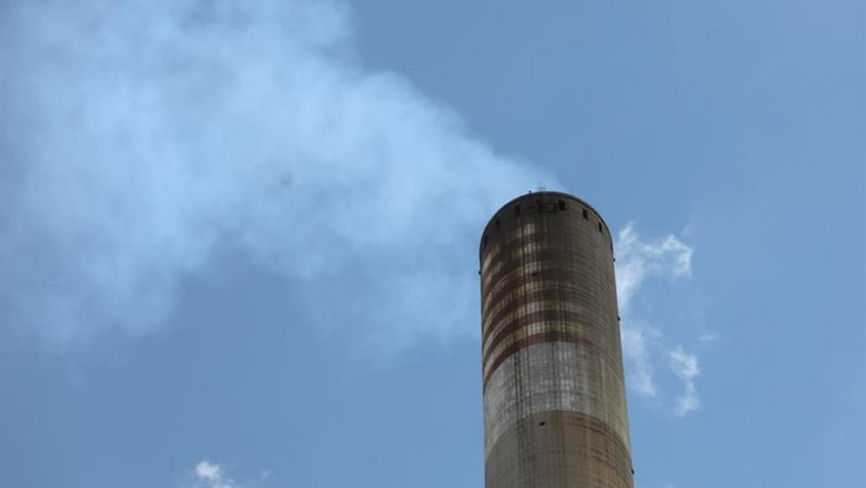 ep imagen de una chimenea en la central termica teruel de la localidad turolense de andorra