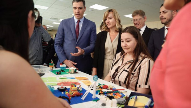 ep pedro sanchez visita un centro de formacion profesional