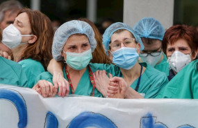 ep sanitarios del hospital severo ochoa de leganes en una imagen de archivo