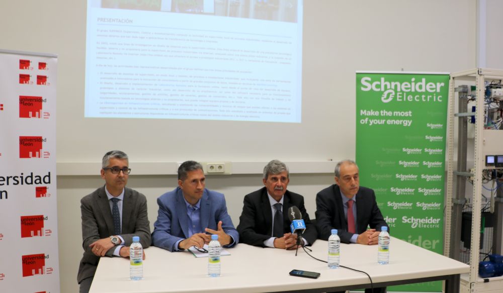 1560509988 aula ule schneider01