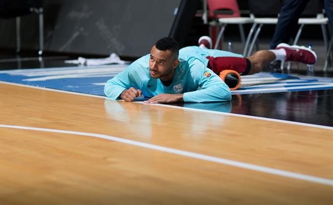 ep adan hanga fc barcelona lassa