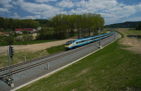 ep archivo corredor ferroviario de ohla en republica checa ep archivo corredor ferroviario de ohla en republica checa