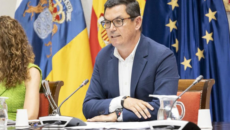ep archivo   el consejero de obras publicas vivienda y movilidad del gobierno de canarias pablo