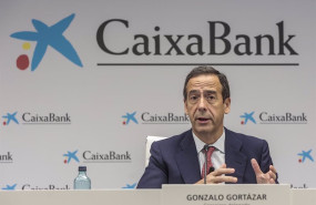 ep archivo   el consejero delegado de caixabank gonzalo gortazar en la presentacion de los 20231009124103