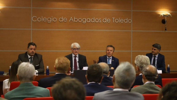 ep el consejo general de la abogacia espanola pide control y transparencia en el nombramiento de