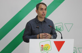 ep el coordinador general de iu andalucia y diputado en el congreso toni valero en rueda de prensa