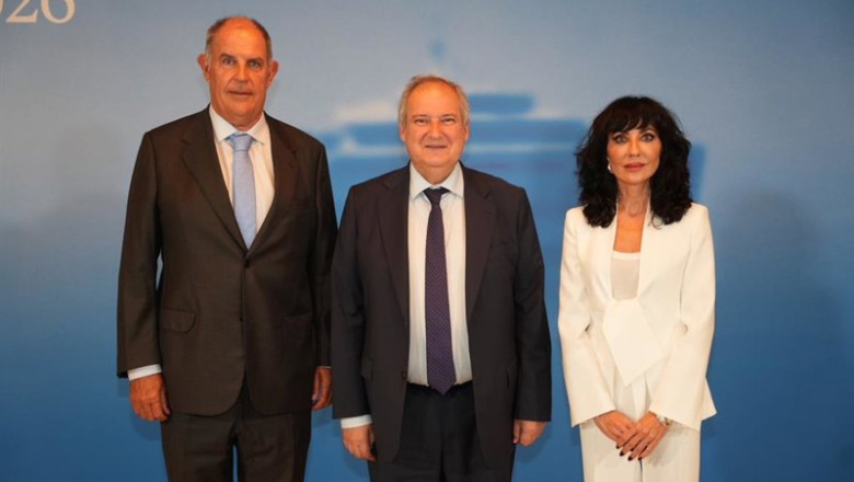 ep el presidente de pymar alvaro platero i el ministro de industria y turismo jordi hereu centro y