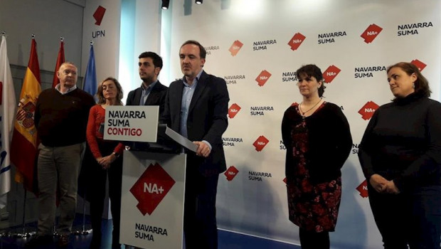 ep el presidente de upn y portavoz de navarra suma javier esparza con el alcalde de estella gonzalo