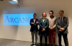 ep jaime carvajal consejero delegado de arcano pablo sanz arcano pablo santaeufemia bridge for