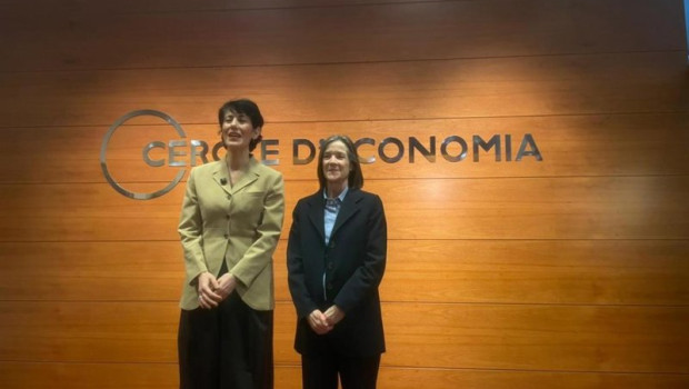 ep la ministra de inclusion elma saiz y la presidenta del cercle deconomia teresa garcia mil