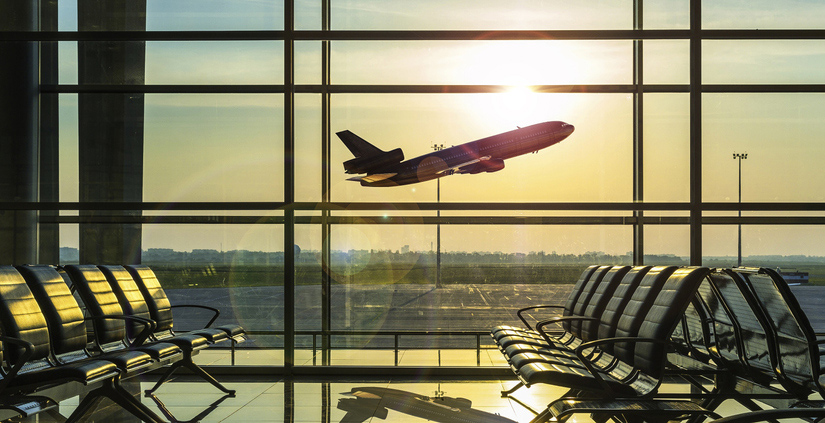 Gettyimages avion-despegando-aeropuerto