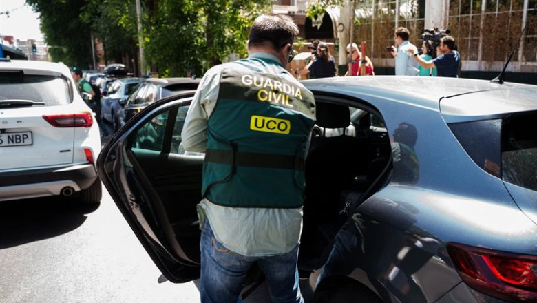 ep agentes de la unidad central operativa uco de la guardia civil archivo