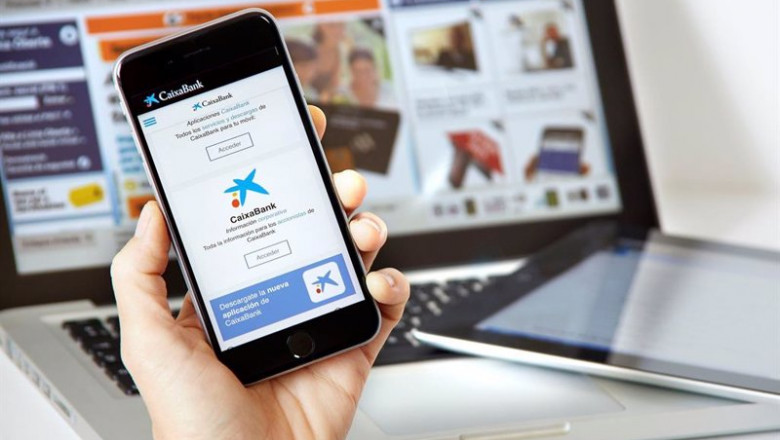 Archivo - App de móvil de CaixaBank | CAIXABANK - Archivo ep archivo app de movil de caixabank