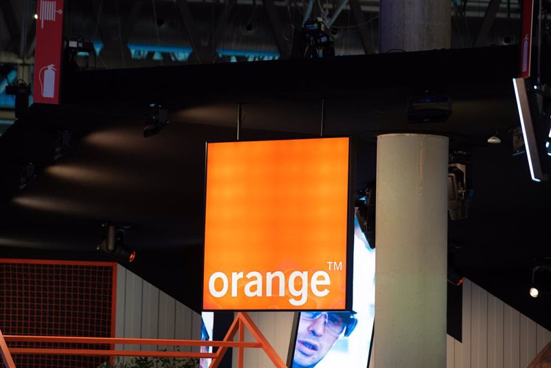 Orange aumenta su beneficio neto atribuido un 13,7% en 2023, hasta 2.440 millones