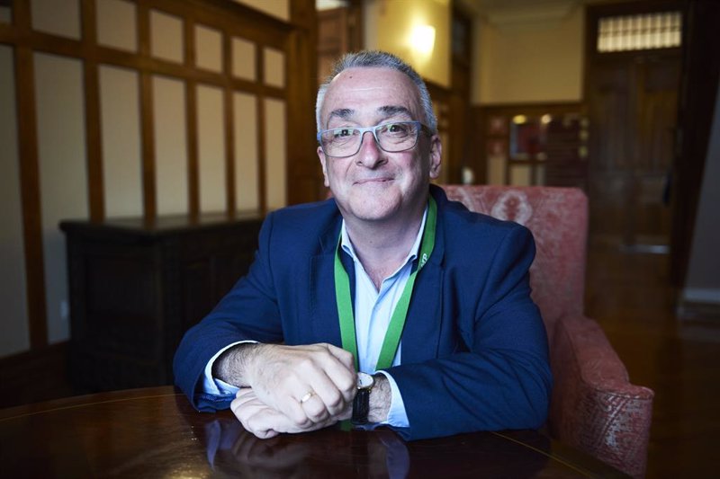 Dimite el presidente del INE, Juan Manuel Rodríguez Poo, tras cuestionarse los datos