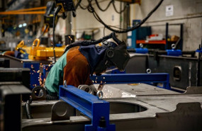 ep archivo un trabajador en la factoria de talgo en las rozas madrid espana ep archivo un trabajador en la factoria de talgo en las rozas madrid espana