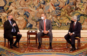 ep camara de espana y el consejo general de economistas destacan ante felipe vi la estabilidad