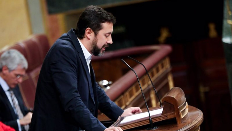 ep el diputado de galicia en comun anton gomez-reino interviene desde la tribuna del congreso en una