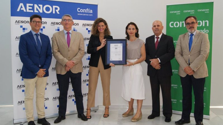 ep entrega de aenor a la empresa conacon sando con la normativa iso 39001 de seguridad vial en ep entrega de aenor a la empresa conacon sando con la normativa iso 39001 de seguridad vial en