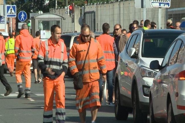 Estibadores en el Puerto de Bilbao. | EUROPA PRESS ep estibadorespuertobilbao