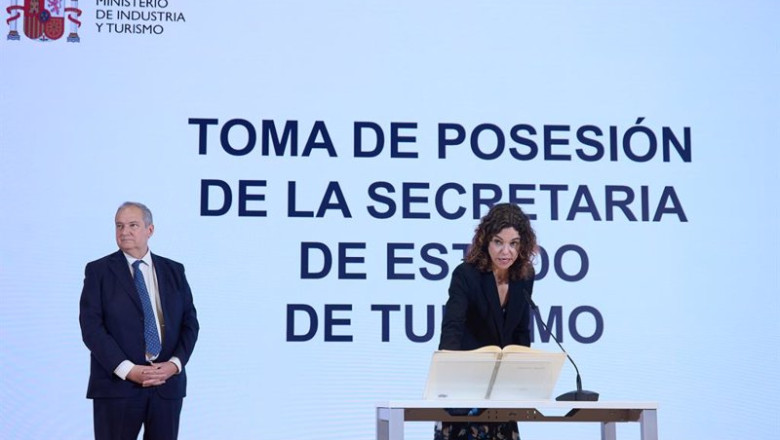 ep la nueva secretaria de estado de turismo rosario sanchez grau durante la toma de posesion de su ep la nueva secretaria de estado de turismo rosario sanchez grau durante la toma de posesion de su