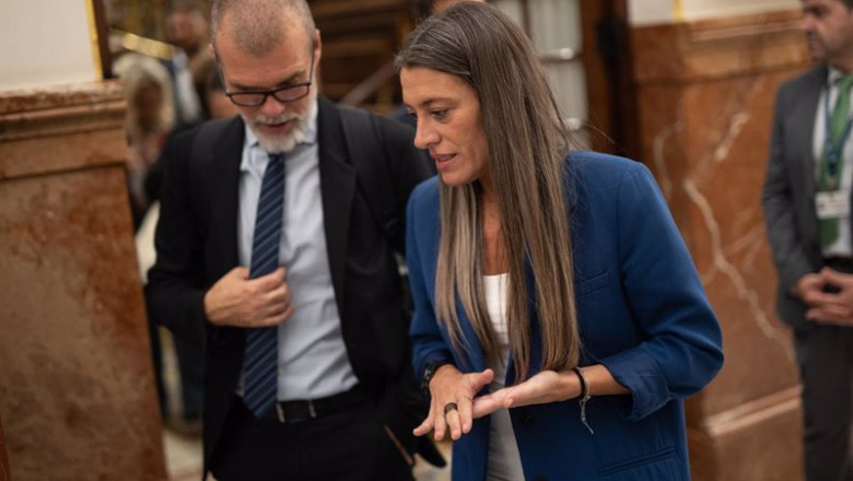 La portavoz de Junts en el Congreso, Miriam Nogueras, a su salida de una sesión plenaria en el Congreso de los Diputados, a 15 de octubre de 2024, en Madrid (España). | Alejandro Martínez Vélez - Europa Press ep la portavoz de junts en el congreso miriam nogueras a su salida de una sesion plenaria en el