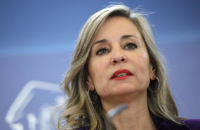 ep la portavoz del grupo parlamentario de sumar veronica martinez barbero durante una rueda de ep la portavoz del grupo parlamentario de sumar veronica martinez barbero durante una rueda de