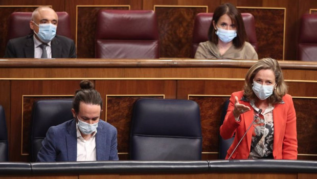 ep la vicepresidenta de asuntos economicos nadia calvino interviene en una nueva sesion de control