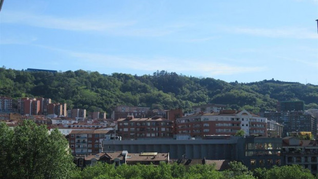 ep monte artxanda lugar habitual usado por los bilbainos para hacer senderismo