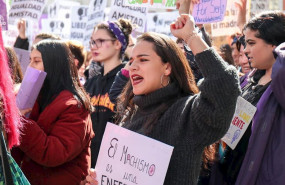 ep mujeres durante la manifestacion del 8m en 2019 en madrid